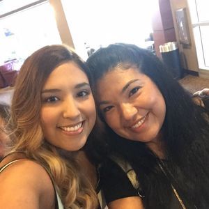 Meet your Posher, Stephanie